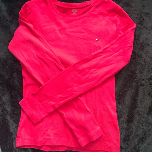 Tommy Hilfiger Tops - Tommy Hilfiger long sleeve shirt Tommy Hilfiger Tops - Tommy Hilfiger long sleeve shirt